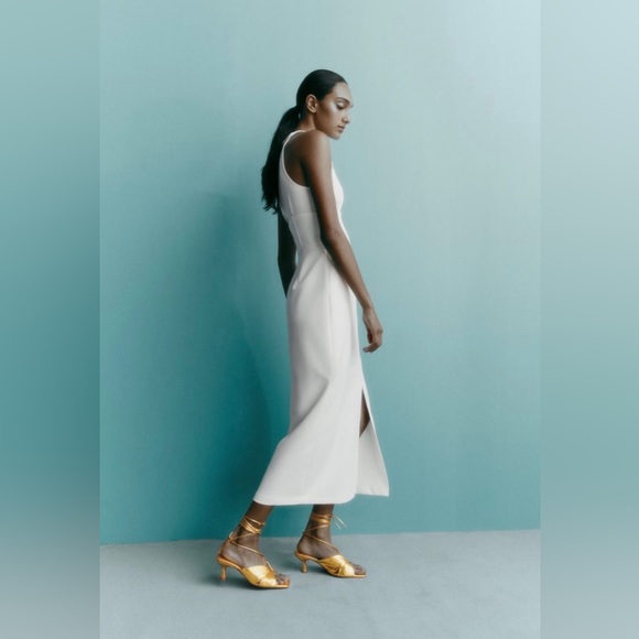 ZARA Halter dress with Front Opening - Picture 4 of 10